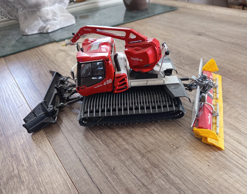 Pisten bully - pisten,