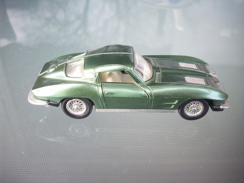Auto pilen chevrolet corvette - auto,