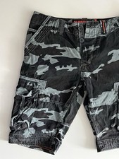 Superdry Core Cargo Shorts, Gr. 30 Camouflage, neu und ungetragen