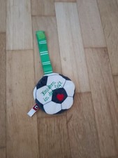 Baby Spielzeug Knisterspielzeug Fußball Kind Buggy Kinderwagen Anhänger grün