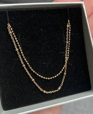 Schöne Zweireihige filigrane