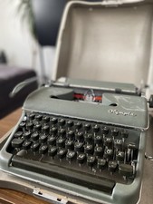 Schreibmaschine Olympia SM3 -