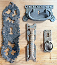 4 x Beschlag, 2 x Messing, 2 x Eisen  | Truhen, Tür, Schublade, Koffer | Vintage