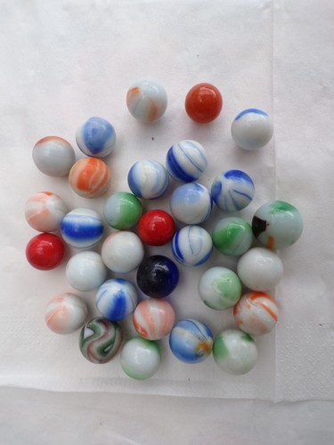 Alte glas murmeln 1 - glas,