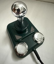 Competition Pro Joystick grün für Commodore C64, Amiga, Atari oder Schneider CPC