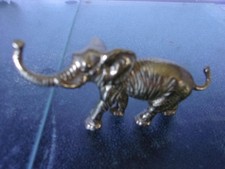 Kleiner Elefant aus Bronze