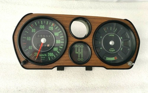 Audi 100 f104 tacho - 100, c1
