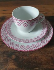 18-teiliges Kaffeeservice aus