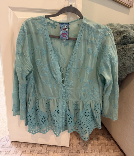Johnny was blue floral - blue,