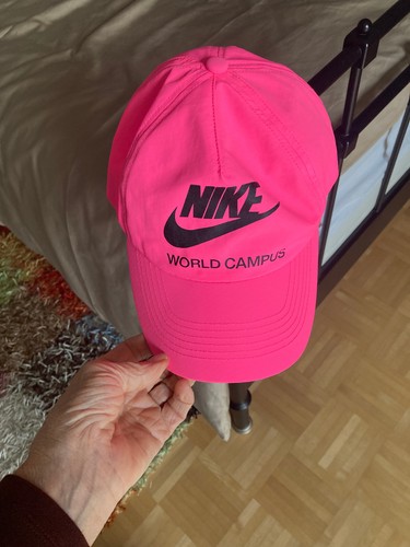 Nike world campus employee - campus,