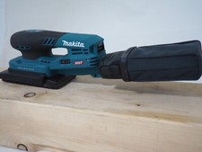 Makita BO 005 CGZ Akku Schwingschleifer 40 V max. 80 x 130 mm 3,0 mm Hub Solo C