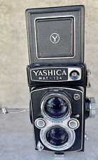 YASHICA MAT 124 -