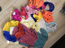 Sonnenschutzkleider ZUNBLOCK Badehosen SPEEDO Gr. 74/80 & Schwimmflügel Handtuch