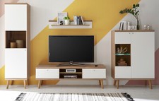 Wohnwand in weiß und Eiche