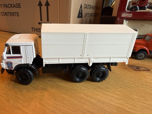 Kamaz 43105 lkw - modell, 1:43