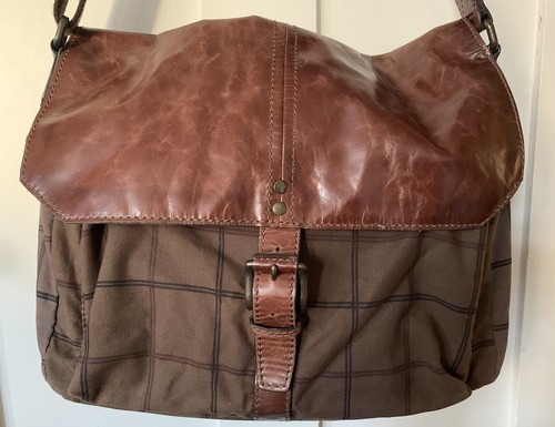 Vintage fossil messenger - fossil,