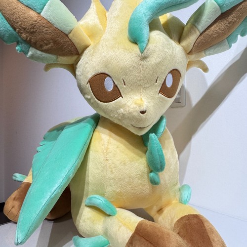 Leafeon pokemon center - leafeon,