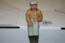 DDR MSB MSW FIGUR FAHRERFIGUR RAUPE BLECH SPIELZEUG BLECHRAUPE RAUPENSCHLEPPER