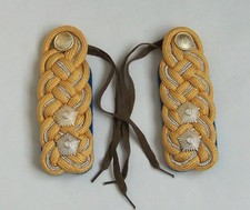 NVA Uniform, Schulterstücke Generalleutnant Luftstreitkräfte, anschauen!