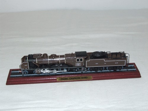 100 standmodell dampflok - 1:100,