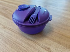 Tupperware Salat & to Go 1,5 L Lila mit Besteck + Trinkflasche Sportsfreund *NEU