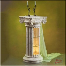 Säule Regal mit Licht