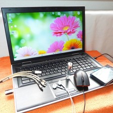 Terra 1766 17 Zoll HDPLUS l 1TB SSD Windows 11 l 8GB RAM NEU GeForce WLAN STICK