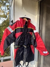 Team Daiwa Schwimmanzug Größe XXL 2XL , Farbe Rot/schwarz. Mit Schutzsack. 