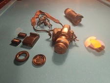 Sony Alpha A33 14.2MP DSLR mit 18-55mm Objektiv und Tamron Zoom 18-200 mm