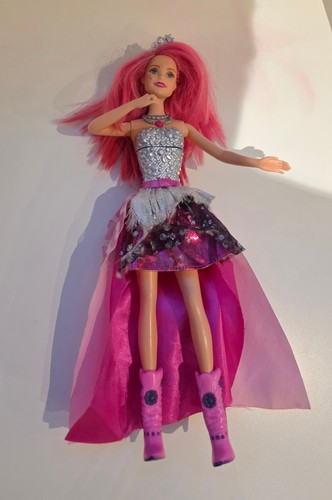 Singende barbie rockstar - barbie,