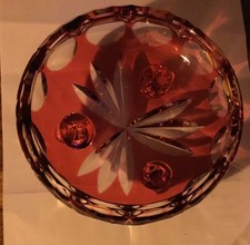 Kristallschale, dunkelrotes Überfangglas, Dekor Bamberg von Nachtmann