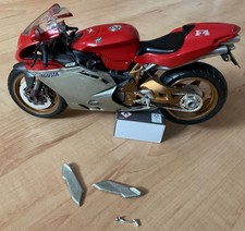 Revell MV Agusta F4 750, 1:9