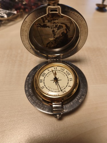 Uhr the dalvey voyager clock - uhr,