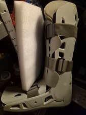 AIRCAST Airselect Elite Walker