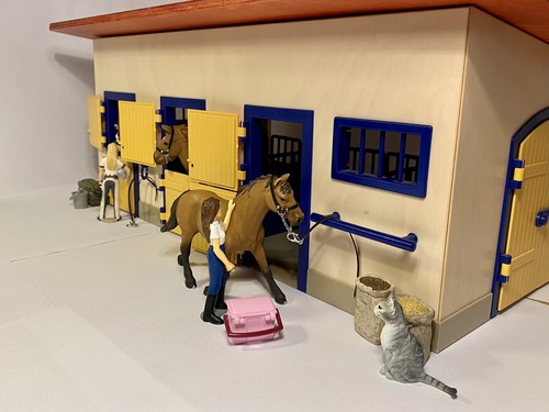 Schleich 40164 pferdestall - schleich,