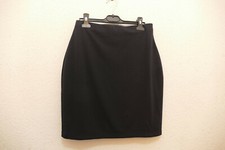 956---Kilian Kerner Designer