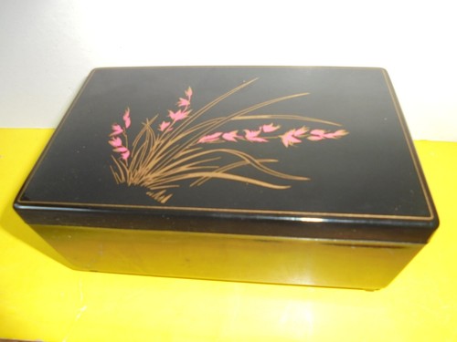 Schmuckschatulle mit spielwerk - schmuckschatulle,