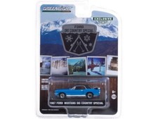 FORD Mustang / Ski Country