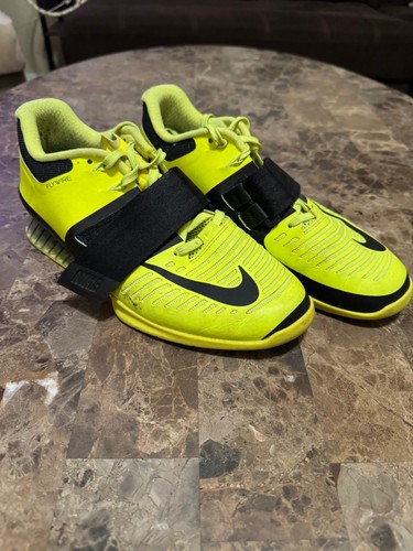 Nike romaleos size 5 volt - nike,