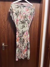 Monari Kleid Gr 42 Blumenmotiv