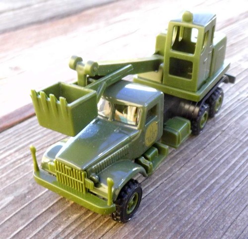 Kraz 258 mit - baggeraufbau,