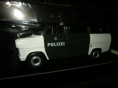 Scale ford transit mki - 1:18, kk-scale