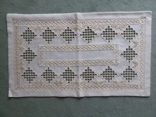 Hardanger Stickerei - Tischläufer 58x34cm Handarbeit,  Beige