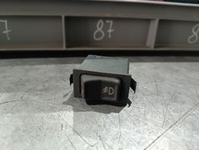 Original VW Polo 2 86C Schalter Nebelscheinwerfer 1981-1990 321941535B