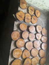 Handgefertigte Getränkeuntersetzer Aus Holz Rund