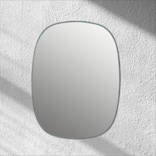 Muuto Gerahmter Spiegel