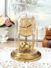 Vintage Tischuhr mit