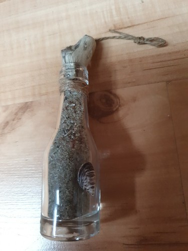 Kleine flasche sand ostsee - flasche,