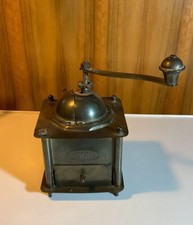 dekorative alte Kaffeemühle