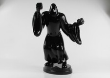 Schwarzes Phantom Sockel Figur